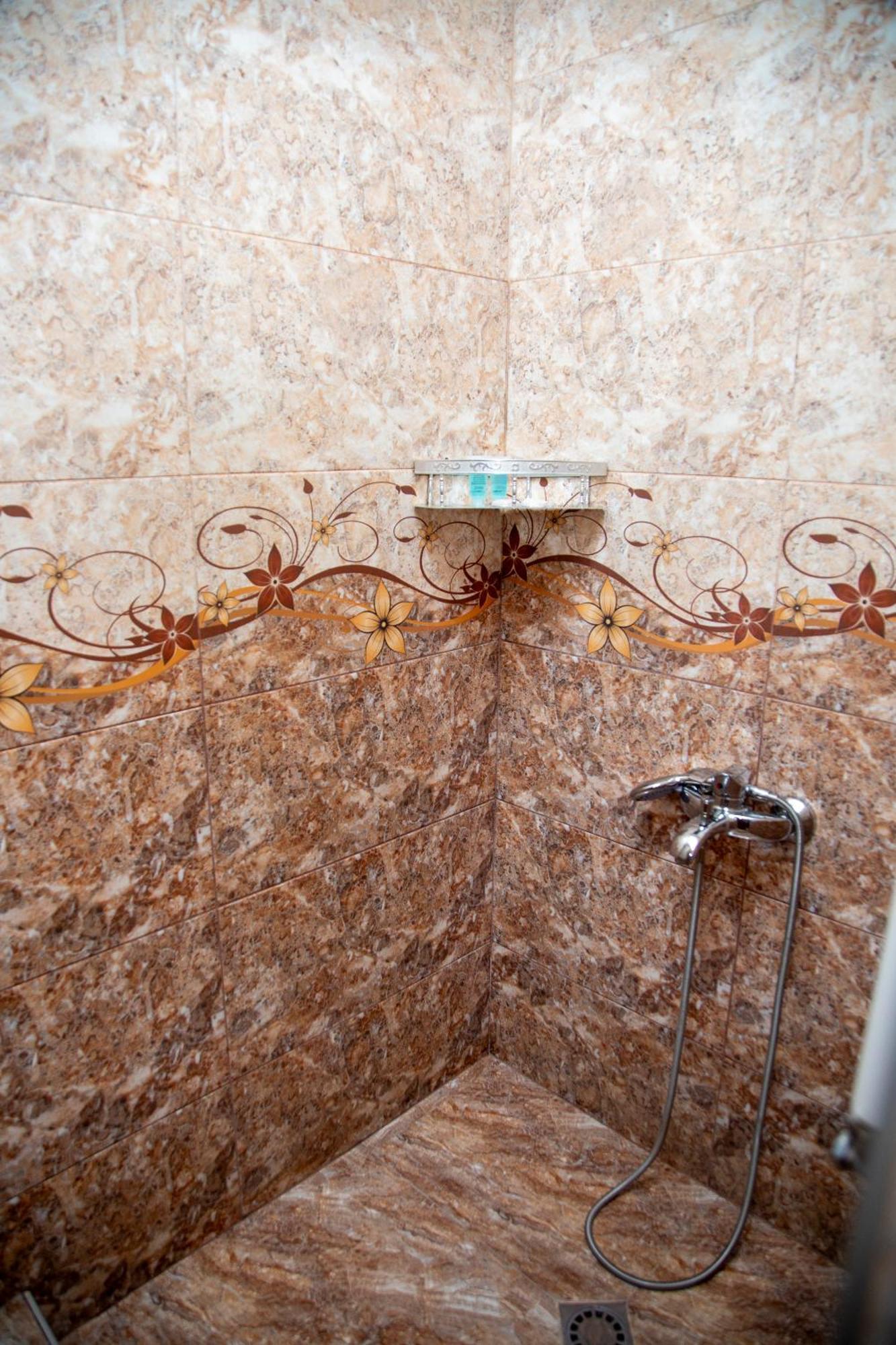 Fish Hotel Akhalkalaki Kültér fotó
